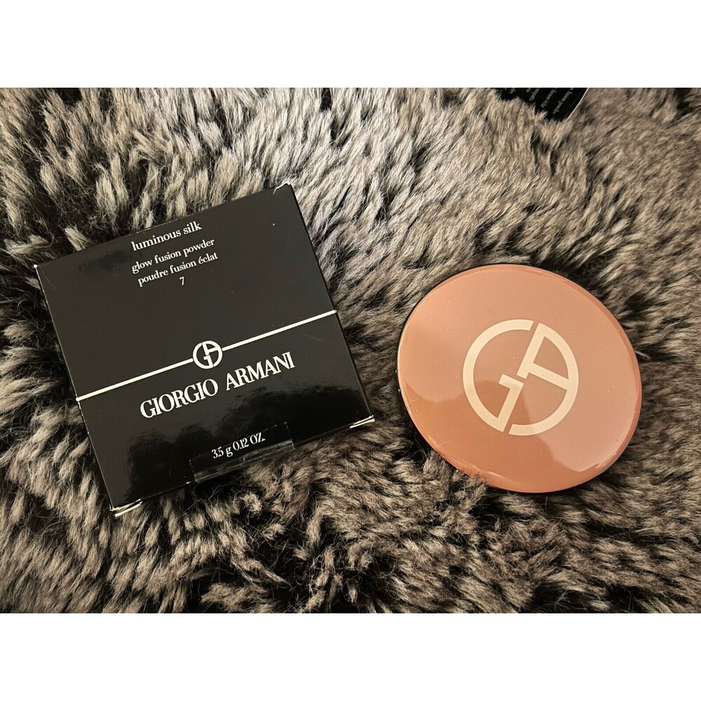 Giorgio Armani Luminous Silk Glow Fusion Powder 3.5G NEW #7